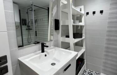 Diana Apartment - Terrace and Pool - 80m from the Beach - Foto 30