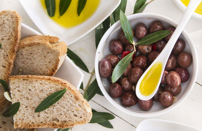 Degustação de azeites com café da manhã típico - Photo 1