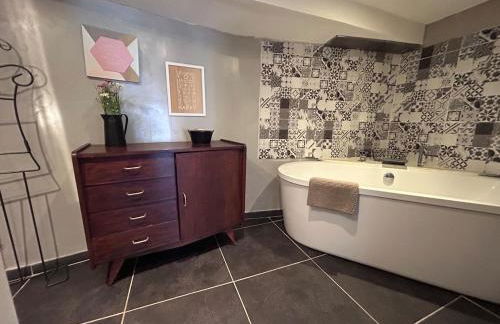 Appartement atypique, coeur de village - Foto 7