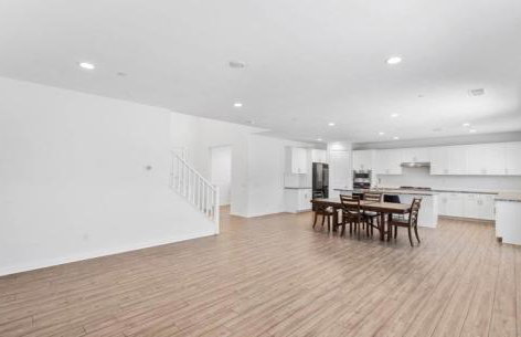 Rois Yucaipa - Photo 1