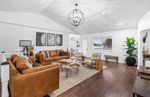 Quiet Comfortable Cliffside Estate near USU - Foto 2