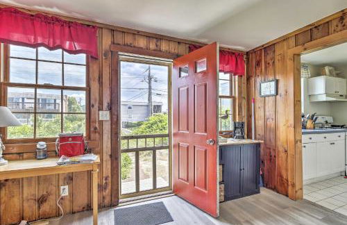 Oceanfront Gem with Sunroom and Fireplace in Cape Cod - Foto 15