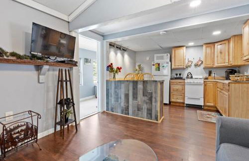 Relax with mountain views & a hot tub #5 - Foto 15