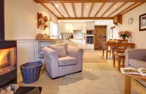 Boddingtons Barn @ Norton Grounds - Photo 1