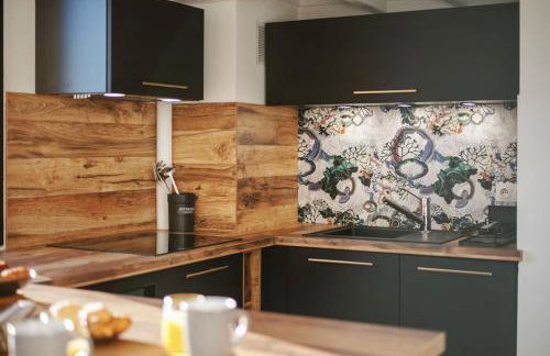 Le JOYAU loft historique et arboré avec garage - Foto 7