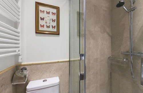 3 bedrooms 2 bathrooms furnished - Salamanca - elegant - MintyStay - Photo 22