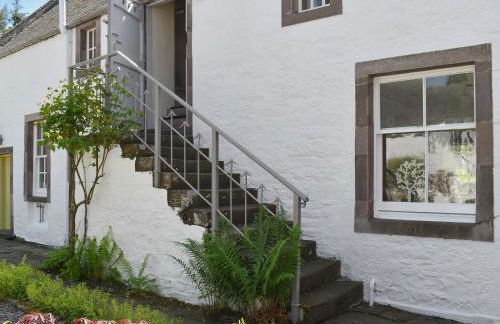 The Courtyard Suite - Photo 10