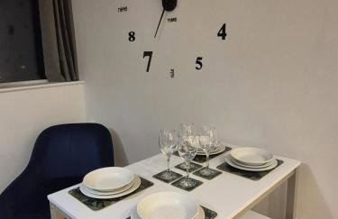 Sapphire Luxe- Basingstoke Sleeps 4 with Free Parking - Foto 21