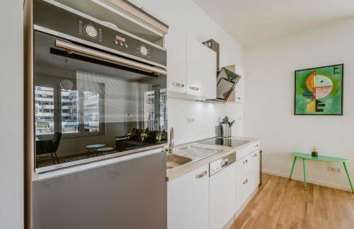 EXQUIS Luxus 2BR Apartment ETRO I Balcony I Family-friendly I Mercedes I Home Office - Foto 9