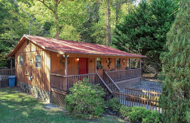 Whispering Creek - 2 Bedrooms, 1 Baths, Sleeps 6 Cabin by RedAwning - Foto 25