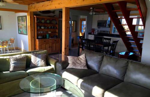 Pet-Friendly Cottage Rental with Stunning Decking on Delaware Bay, New Jersey - Foto 4