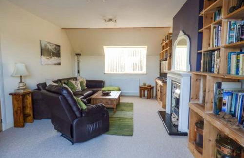 Glan Y Mor - Photo 5