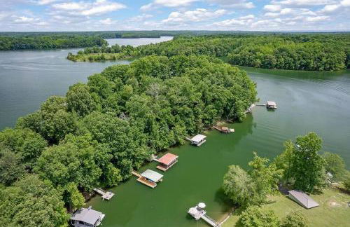 Rustic Cabin, Dock, Firepit, Kayaks & Games - Foto 19