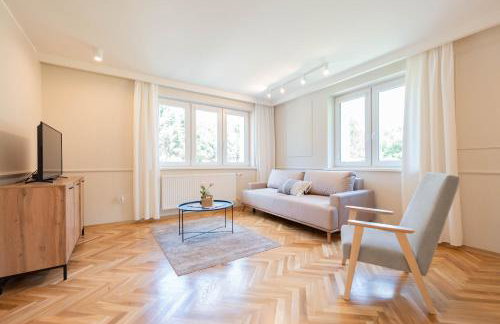 Apartamenty 39 z pięknym ogrodem - Photo 9