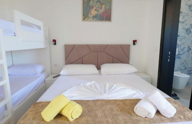 Vila Xhafa - Foto 37