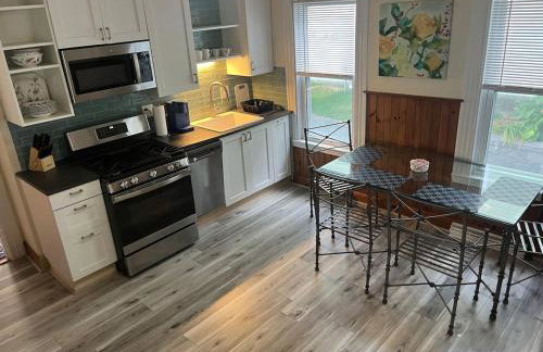 Beverly, Salem, Dwtn, Water and Train - Photo 5