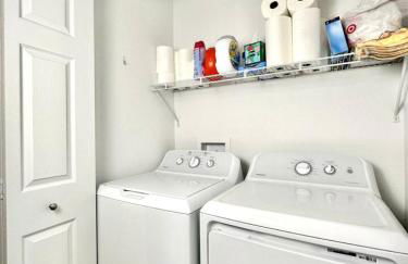 Doxie Cottage Close to WEC Springs and More - Foto 44