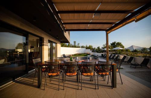 Royal Promons - heated pool - Foto 44