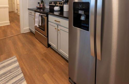 4 BR Sleeps 10 Near UGA & Downtown - Photo 32