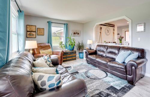 8 Mi to Jay Peak Resort Scenic Retreat with Deck - Photo 4