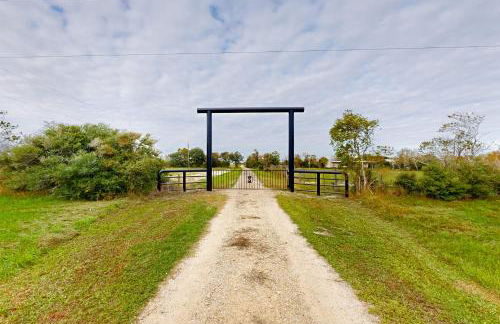 30-Acre Danbury Retreat By the Bayou BBQ and Views - Photo 39