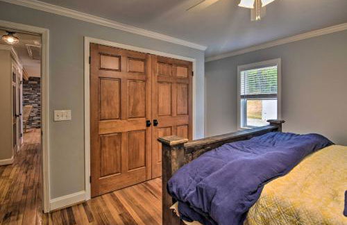 Rustic Sunset Escape on 67 Acres Outdoor Kitchen - Foto 15