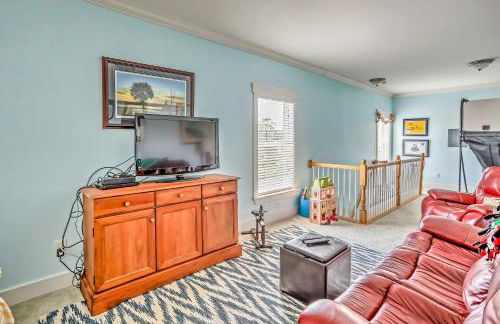 Family Beach Home Walk to N Litchfield Beach - Foto 15