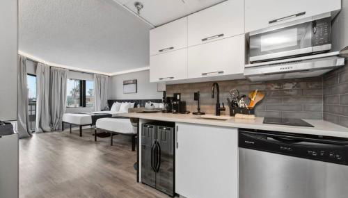 Estúdio The Enclave – Piscinas, academia e vista - Foto 2