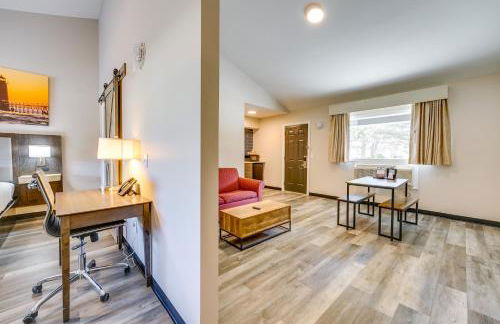 WFH-Friendly Studio Near Lighthouse Beach! - Foto 11