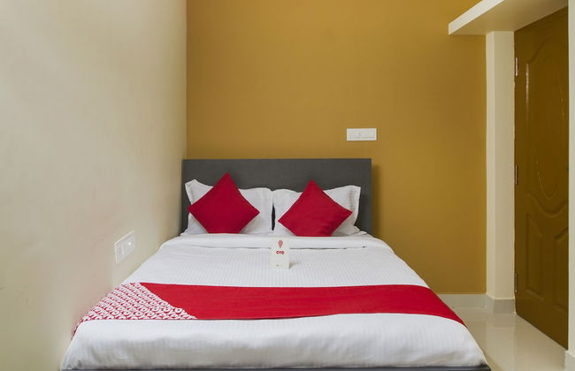 OYO 13036 Home Spacious 2BHK ECR - Foto 3