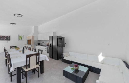 MY DALMATIA - Sport and Spa villa Neoric with private heated pool and tennis court - Foto 38