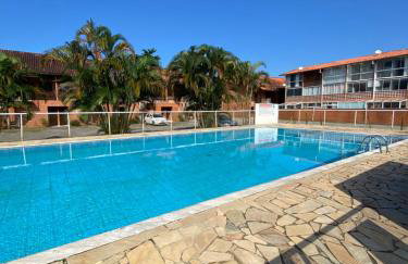 Apartamento a 250 metros da Praia do Sapê e Maranduba - Piscina e Ar condicionado - Foto 1