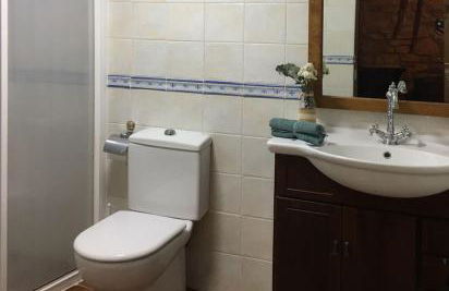 Vive la vida rural: Alojamiento en Les Piles. NIU RURAL, S.L. - Foto 10