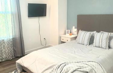 3BR Townhome 15mins from Downtown Sleeps 6 - Foto 38