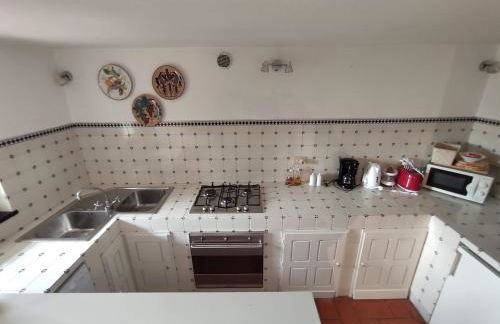 Independent apartment with a fabulous patio - Casa Penny - Foto 12