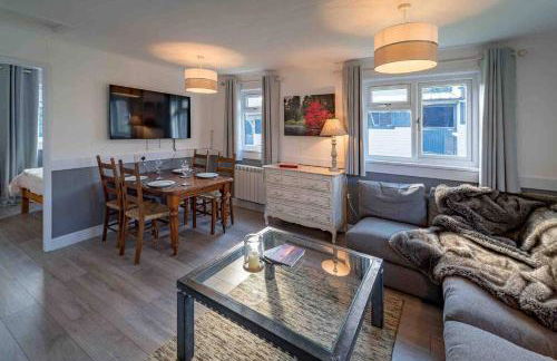 Cedar Cabin Overlooking Bedgebury Forest - Foto 6