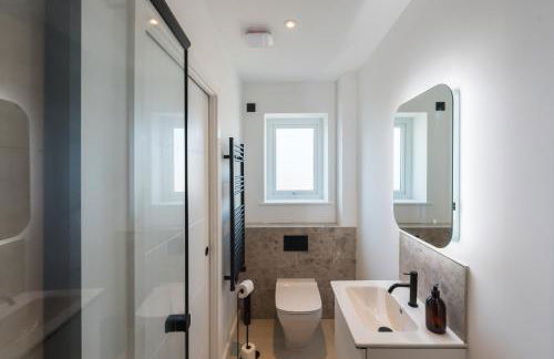 Gwel Y Mor Duo by Birch Stays New Home - Photo 42