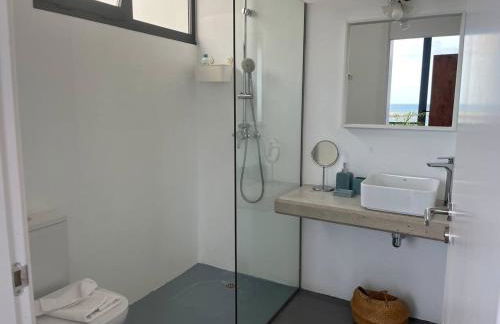 Casa en el mar con infinity pool - Foto 15