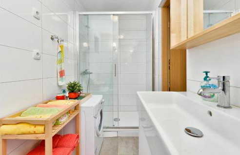 3 Bedroom Beautiful Home In Piscanovec - Foto 9