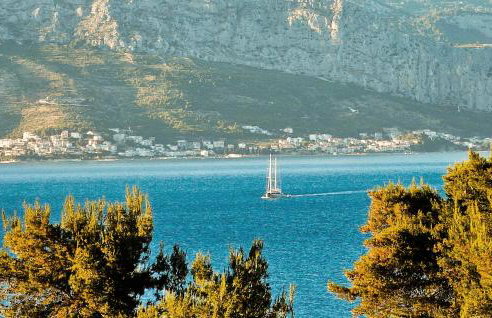 Cozy Home In Postira With Wifi - Photo 22