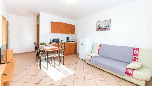 Amazing Apartment In Vidalici With Wifi - Foto 3