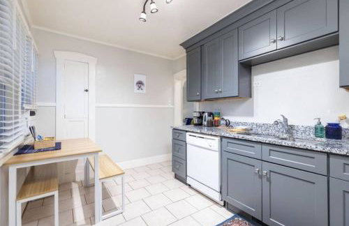 Downtown Private Historic Avenues Apartment - Foto 9