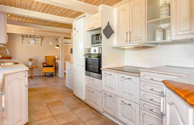 5 Person Holiday Home in Karby - Foto 5