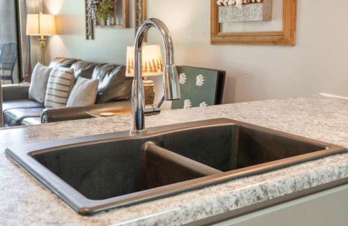 Black Bear Lodge - 1 Mile From Silver Dollar City - Foto 19