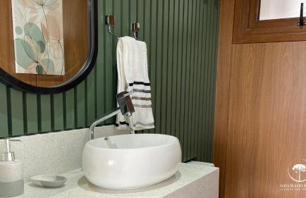 Luxuoso apartamento de 3 suítes frente rua torta - Foto 49