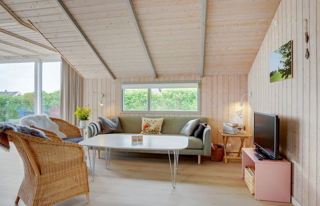 "Ely" - 300m from the sea - Foto 37