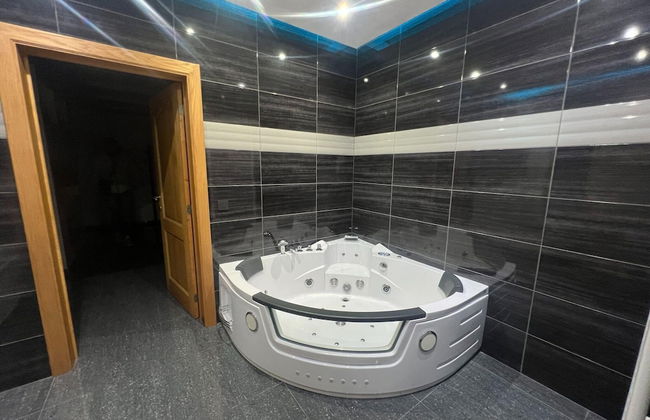 Modern Holiday Home in Verviers With Indoor Pool - Foto 22