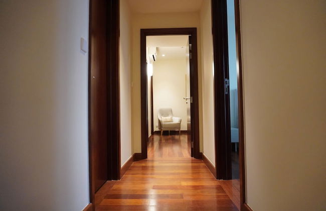 Opulent Comfort Suites - Photo 10