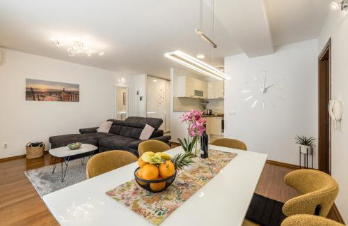 Three Lions Apartment - Photo 27