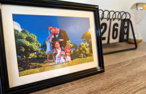 Le Repaire - 10min Disney - Familial - Centre Ville - Foto 4